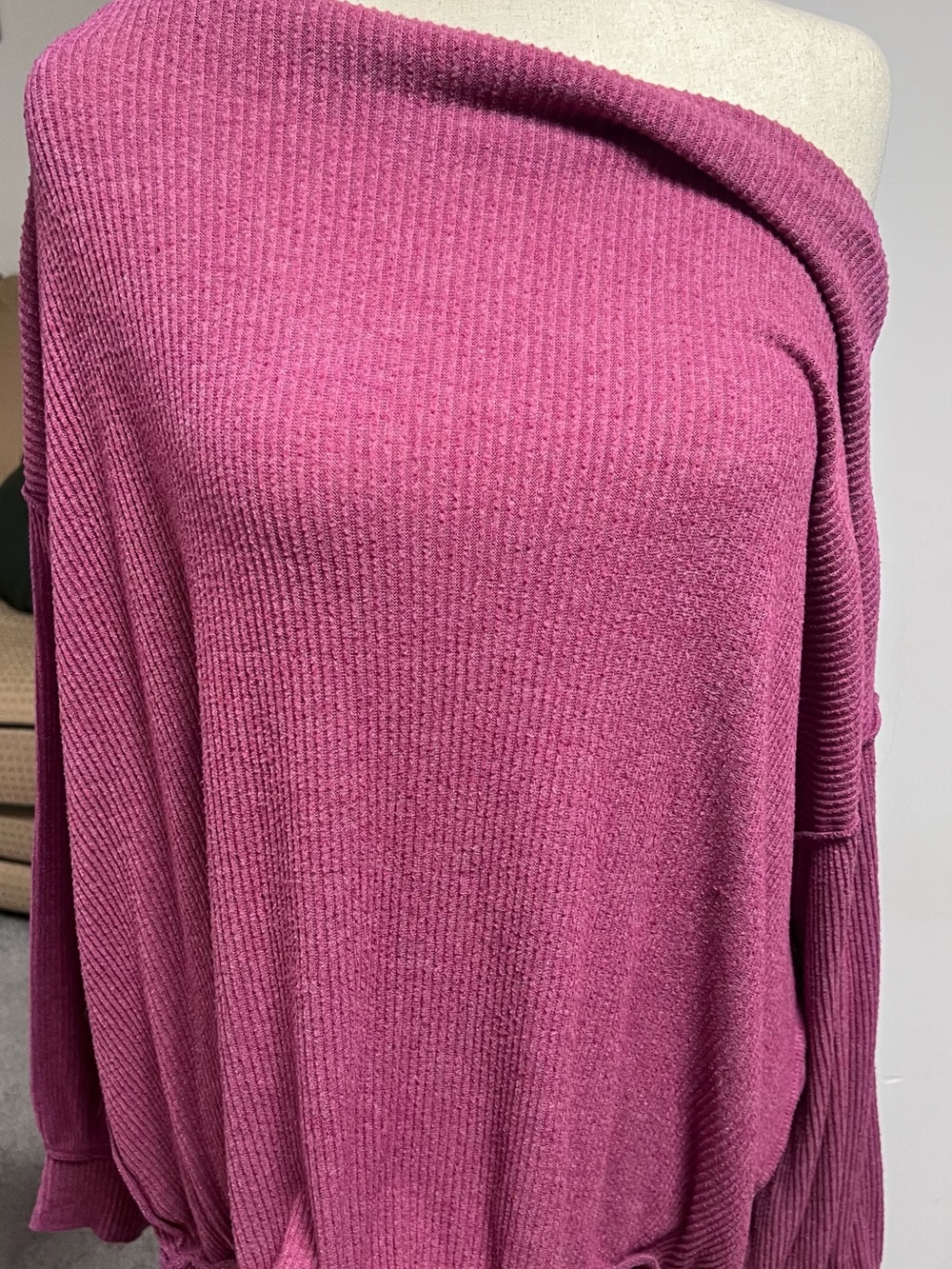 Free People We the Free Main Squeeze Hacci Ribbed Knit  off shoulder top large - Picture 3 of 12